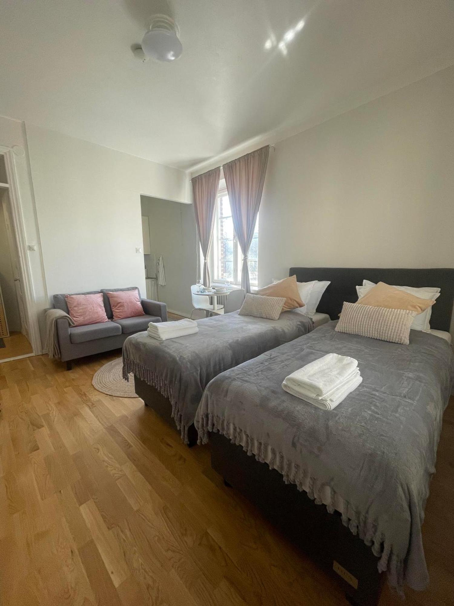 Your Chic Vibrant Airbnb Helsinki Exterior foto